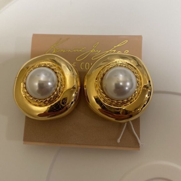 𝅺KENNETH Jay Lane Faux Pearl Gold Tone Earrings - Picture 6 of 6